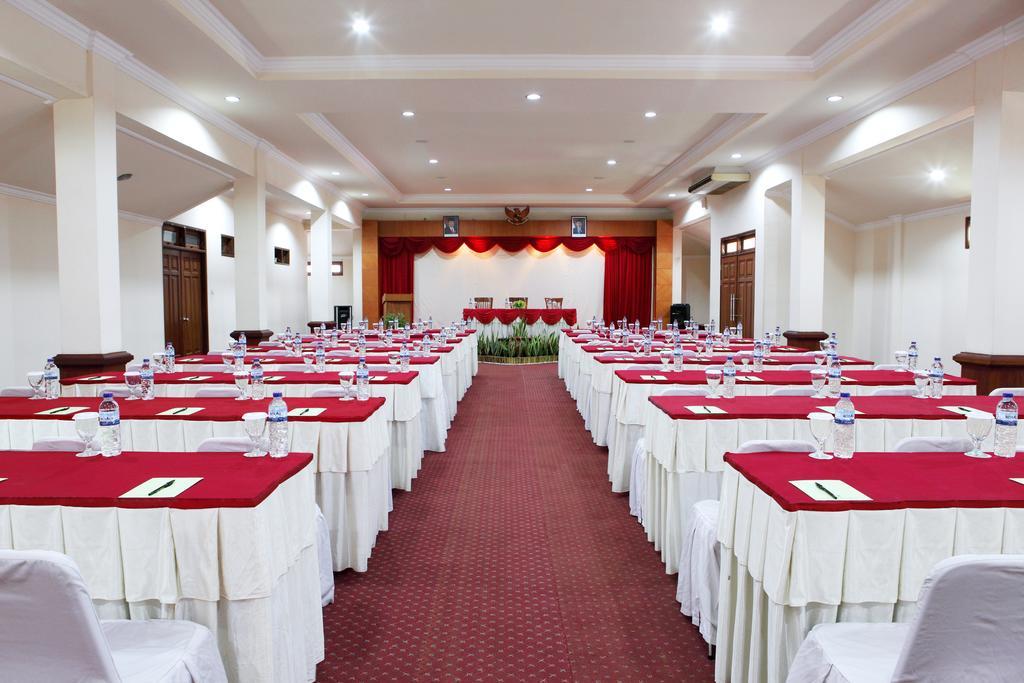 Lombok Garden Hotel Mataram Kültér fotó