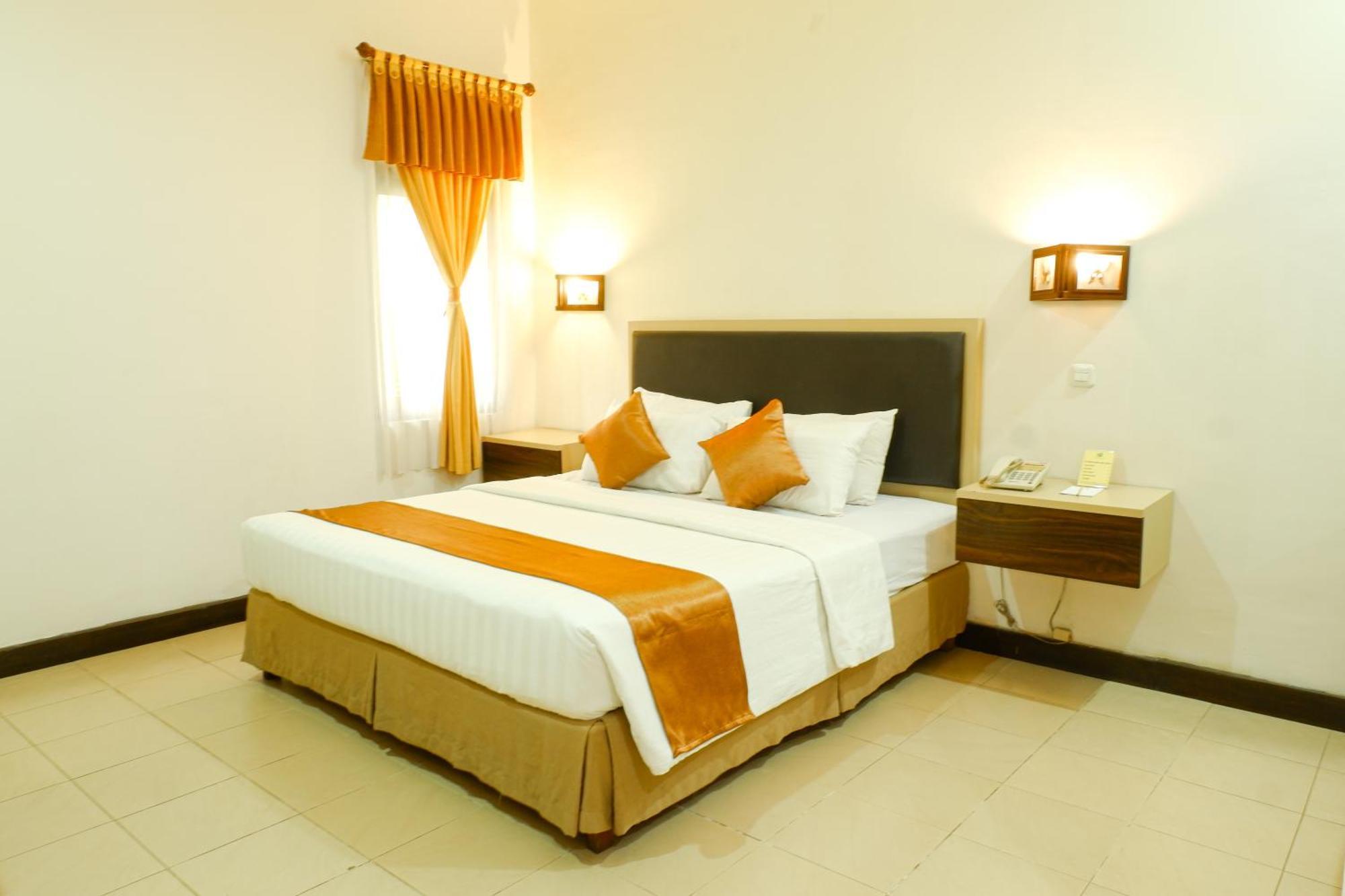 Lombok Garden Hotel Mataram Kültér fotó