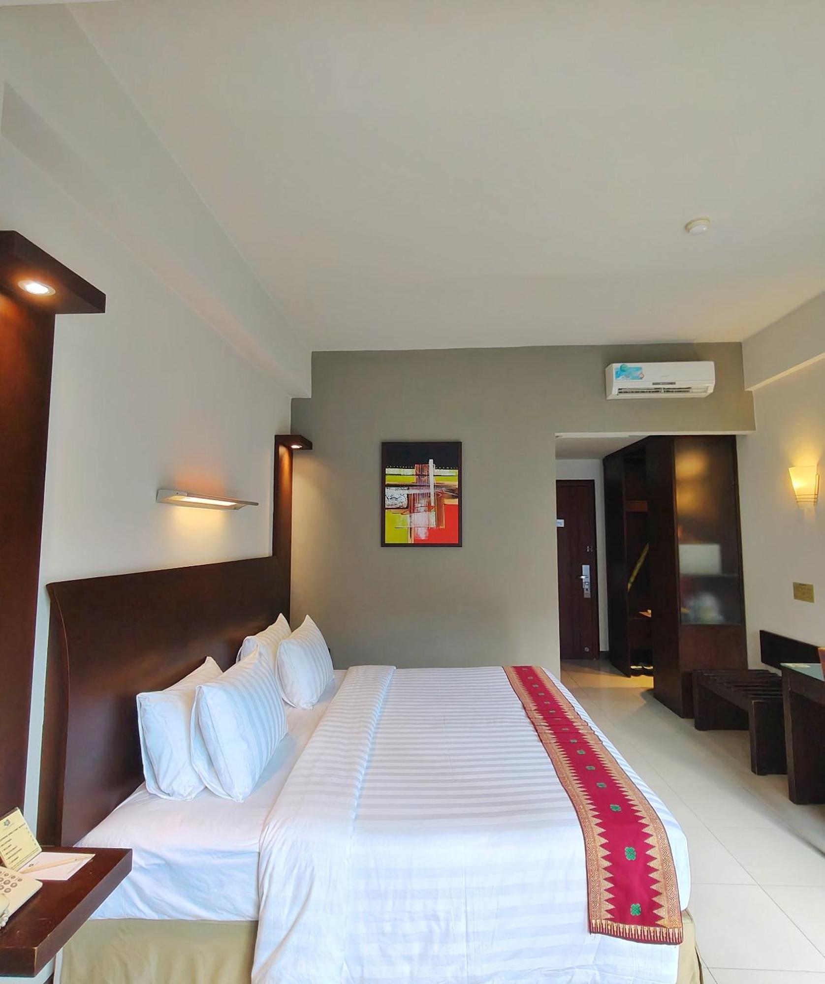 Lombok Garden Hotel Mataram Kültér fotó